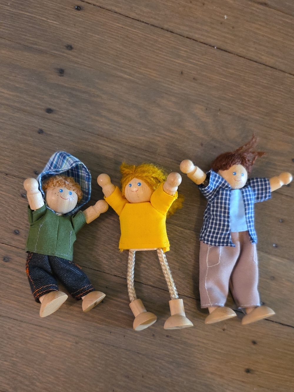 PlanToys Set of 3 Wooden People